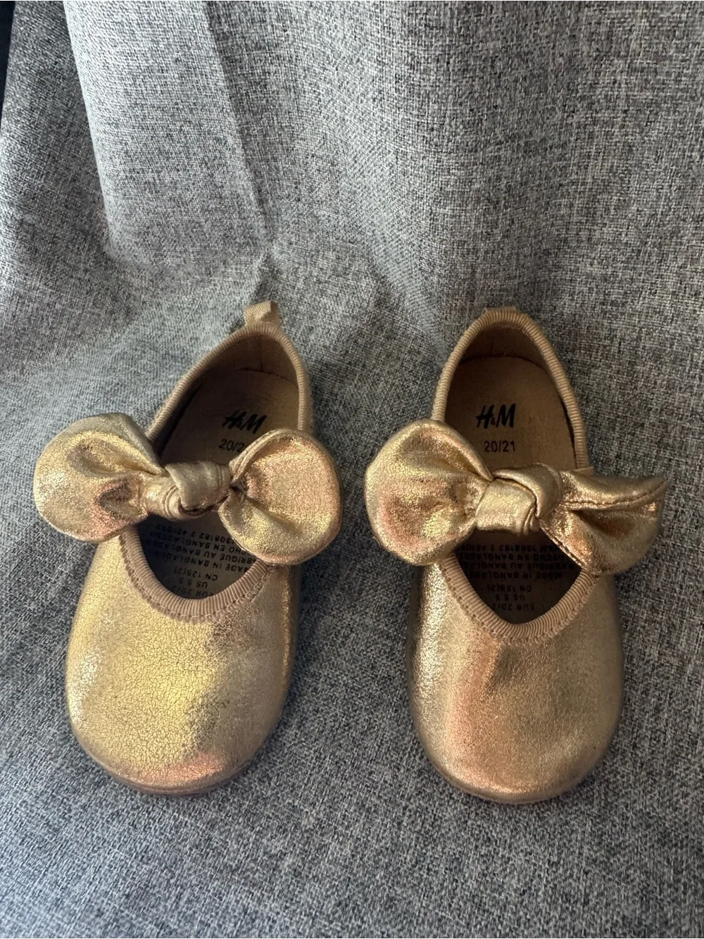 H&M Girls Metallic Gold Bow Ballet Flats